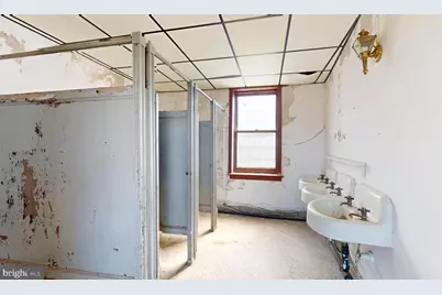 1142 S Broadway, Camden, NJ 08103 - Photo 52