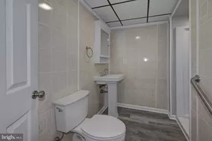 424 Hunter St, Gloucester City, NJ 08030 - Photo 18