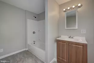 424 Hunter St, Gloucester City, NJ 08030 - Photo 34