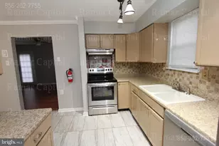 207 Hampshire Rd, Sicklerville, NJ 08081 - Photo 12