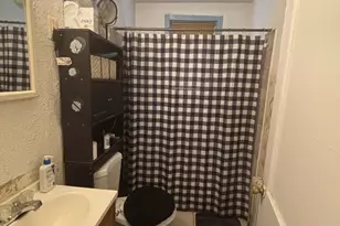 506 Pfeiffer St, Camden, NJ 08105 - Photo 4