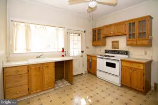 542 Williamstown Rd, Sicklerville, NJ 08081 - Photo 10