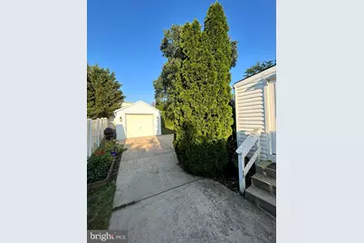 241 Warren Avenue, Bellmawr, NJ 08031 - Photo 6