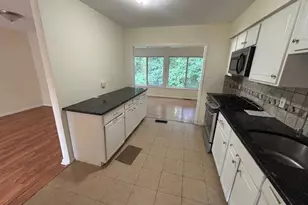 49 Brambling Ln, Voorhees, NJ 08043 - Photo 4