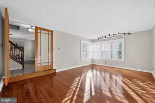 18 Tenby Chase Dr, Voorhees, NJ 08043 - Photo 12