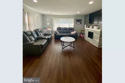 7186 Waldorf Avenue, Pennsauken, NJ 08110 - Photo 4