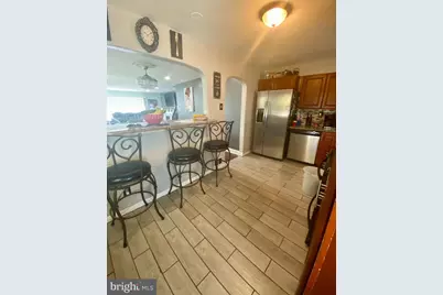 7186 Waldorf Avenue, Pennsauken, NJ 08110 - Photo 2