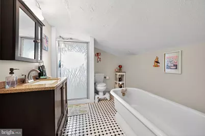 1 Lakeshore Drive, Collingswood, NJ 08108 - Photo 32