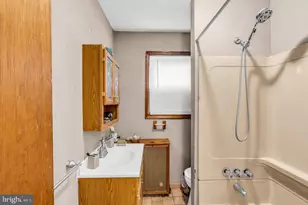 316 E Washington Ave, Magnolia, NJ 08049 - Photo 14