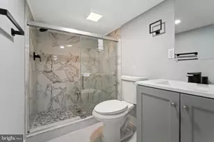 237 Marshall Ave, Gloucester Township, NJ 08012 - Photo 12