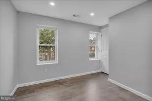 1065 Ironside Rd, Camden, NJ 08104 - Photo 12