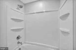 1065 Ironside Rd, Camden, NJ 08104 - Photo 18