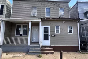 2112 Howell St, Camden, NJ 08105 - Photo 2