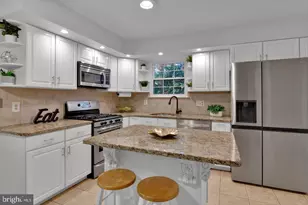 13 Brookview Dr, Voorhees, NJ 08043 - Photo 16