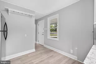 605 E Evesham Rd, Voorhees, NJ 08043 - Photo 8