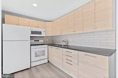 605 E Evesham Road, Voorhees, NJ 08043 - Photo 24