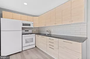 605 E Evesham Rd, Voorhees, NJ 08043 - Photo 24