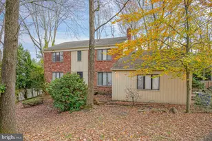1004 Owl Pl, Cherry Hill, NJ 08003 - Photo 2