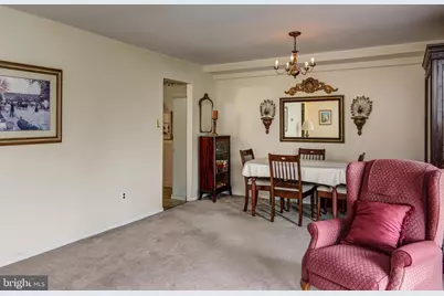 209 Haddonfield Commons #209, Haddonfield, NJ 08033 - Photo 2