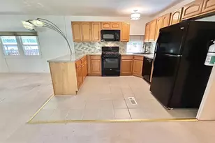 73 Hazeltop Dr, Sicklerville, NJ 08081 - Photo 10