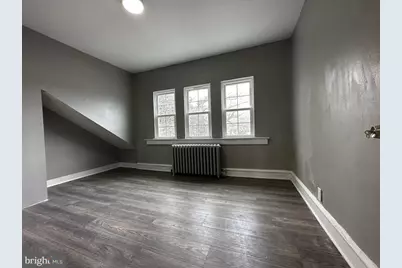 1027 Lois Avenue, Camden, NJ 08105 - Photo 12