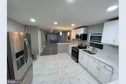 1027 Lois Avenue, Camden, NJ 08105 - Photo 8