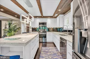 701 Sunshine Lakes, Voorhees, NJ 08043 - Photo 12