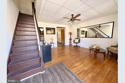 1072 S Merrimac Road, Camden, NJ 08104 - Photo 2