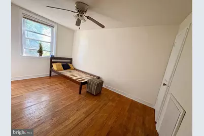 1072 S Merrimac Road, Camden, NJ 08104 - Photo 10