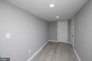 1153 Cooper St, Camden, NJ 08102 - Photo 30