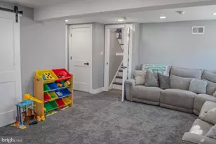 1417 Chestnut Ave, Gloucester City, NJ 08030 - Photo 32