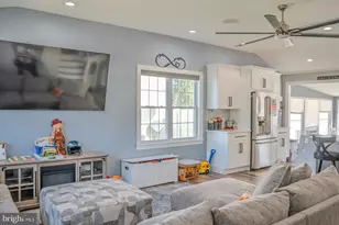 1417 Chestnut Ave, Gloucester City, NJ 08030 - Photo 4