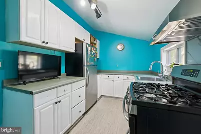 405 Jersey Avenue, Gloucester City, NJ 08030 - Photo 10