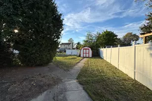 8249 Eden Ln, Pennsauken, NJ 08110 - Photo 4