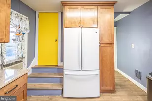 4 W Homestead Ave, Collingswood, NJ 08108 - Photo 8