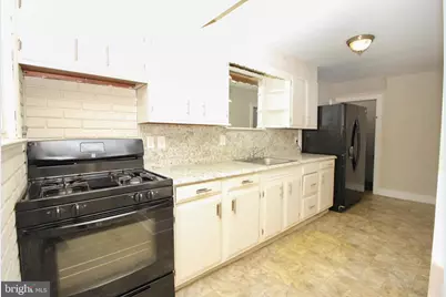 130 Pennsylvania Road, Brooklawn, NJ 08030 - Photo 8