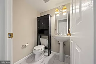 4 Berkshire Dr, Voorhees, NJ 08043 - Photo 16