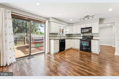 628 Chatham Road, Somerdale, NJ 08083 - Photo 12