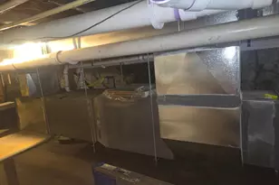 1050 S 4th St, Camden, NJ 08104 - Photo 30