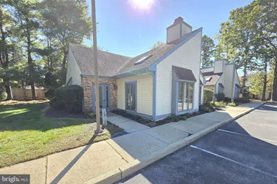 146 Lakeview Drive S #303, Gibbsboro, NJ 08026 - Photo 1