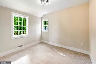 37 Glen Dr, Voorhees, NJ 08043 - Photo 26