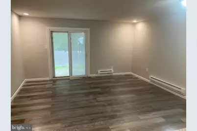 511 La Cascata, Clementon, NJ 08021 - Photo 4