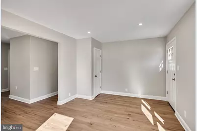 104 W Park Avenue, Lindenwold, NJ 08021 - Photo 8