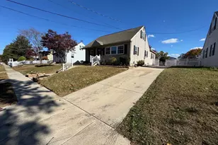 374 Walnut Ave, Gloucester City, NJ 08030 - Photo 4