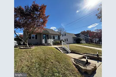 374 Walnut Avenue, Gloucester City, NJ 08030 - Photo 2