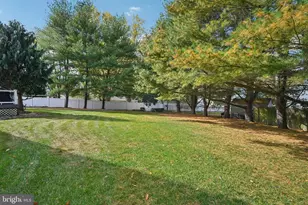 19 Billingsport Dr, Sicklerville, NJ 08081 - Photo 40