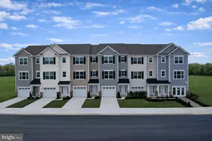 4 Little Pond Dr, Laurel Springs, NJ 08021 - Photo 2