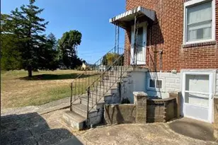 52 Brown Ave, Gloucester Township, NJ 08012 - Photo 2