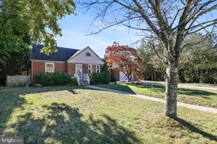 24 Deer Pond Blvd, Waterford Township, NJ 08004 - Photo 2