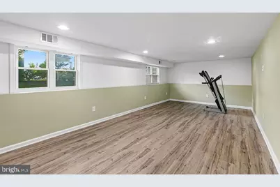 23 N Sunset Drive, Voorhees, NJ 08043 - Photo 18